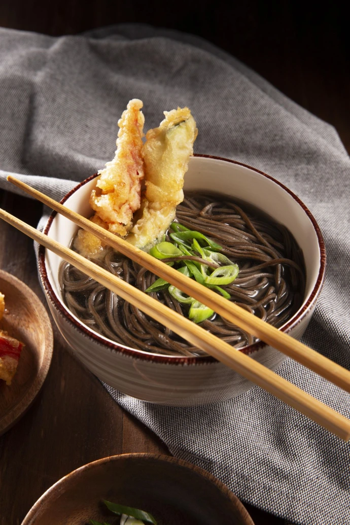 Bouillon asiatique aux nouilles